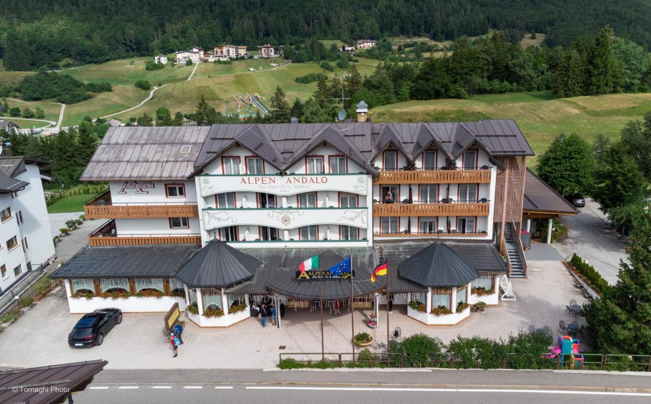 Hotel Alpen Андало Екстер'єр фото