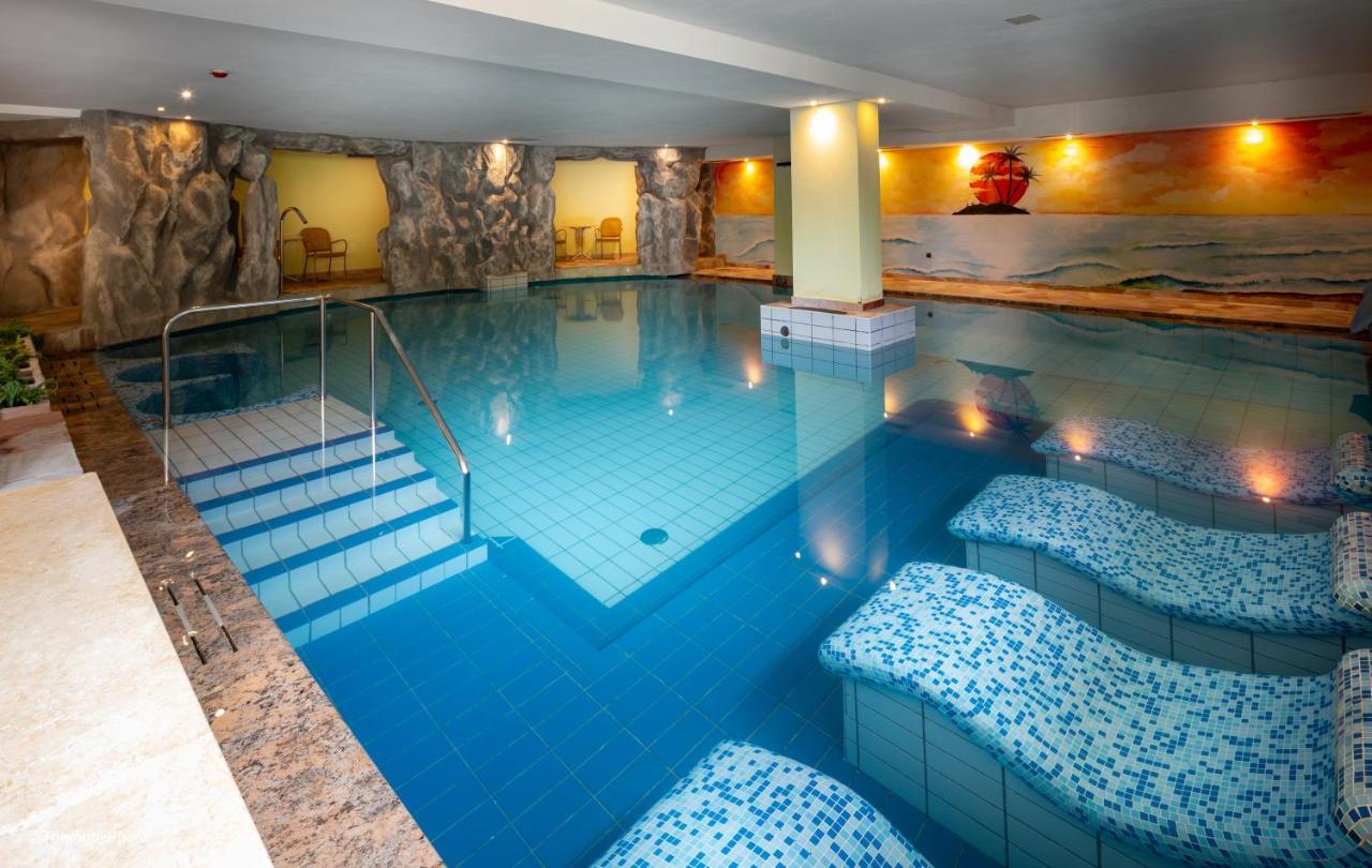 Hotel Alpen Андало Екстер'єр фото
