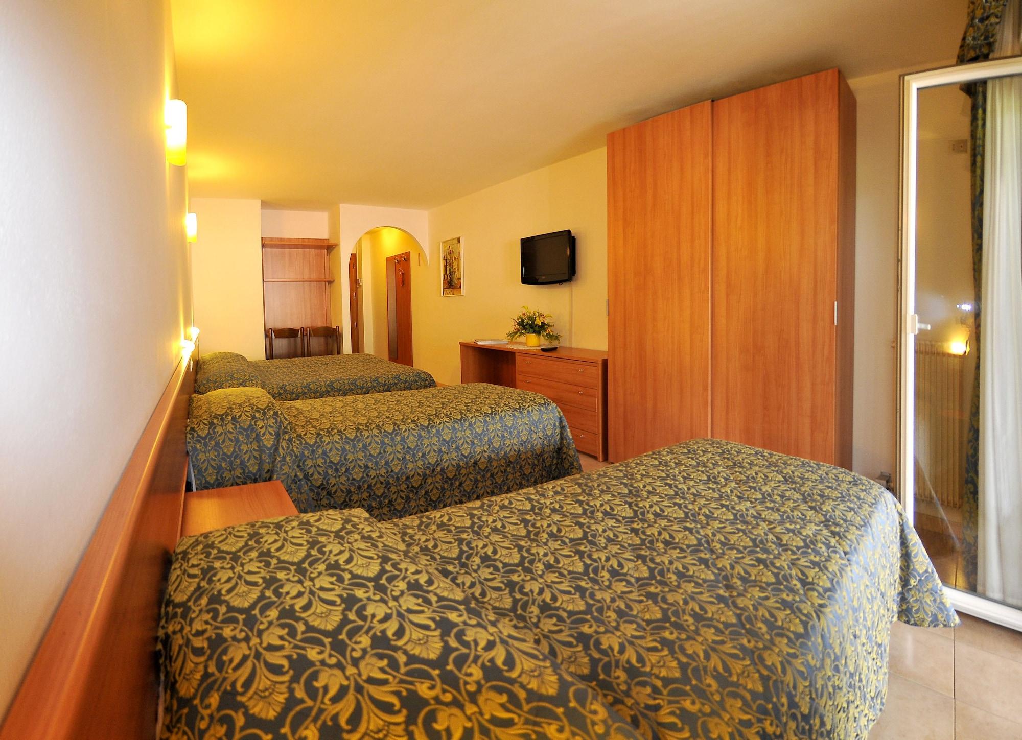 Hotel Alpen Андало Екстер'єр фото