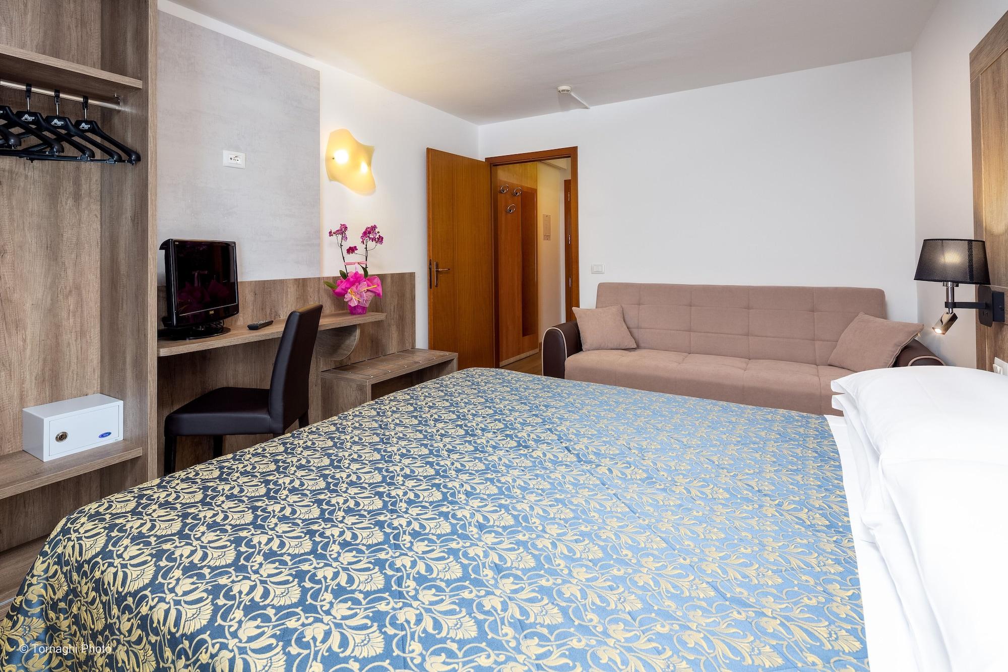 Hotel Alpen Андало Екстер'єр фото