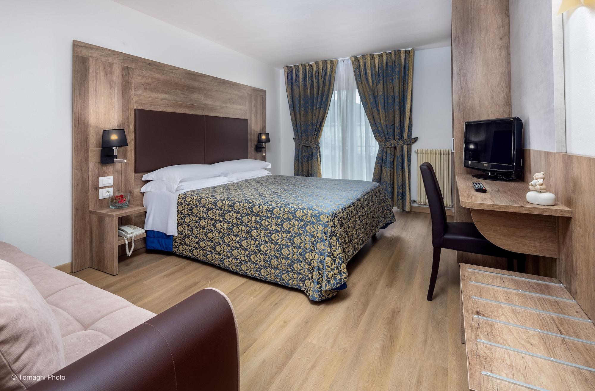 Hotel Alpen Андало Екстер'єр фото